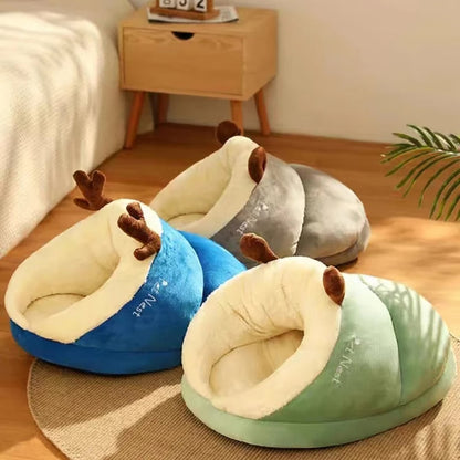 Cozy Slipper-Shaped Small Dog & Cat Bed